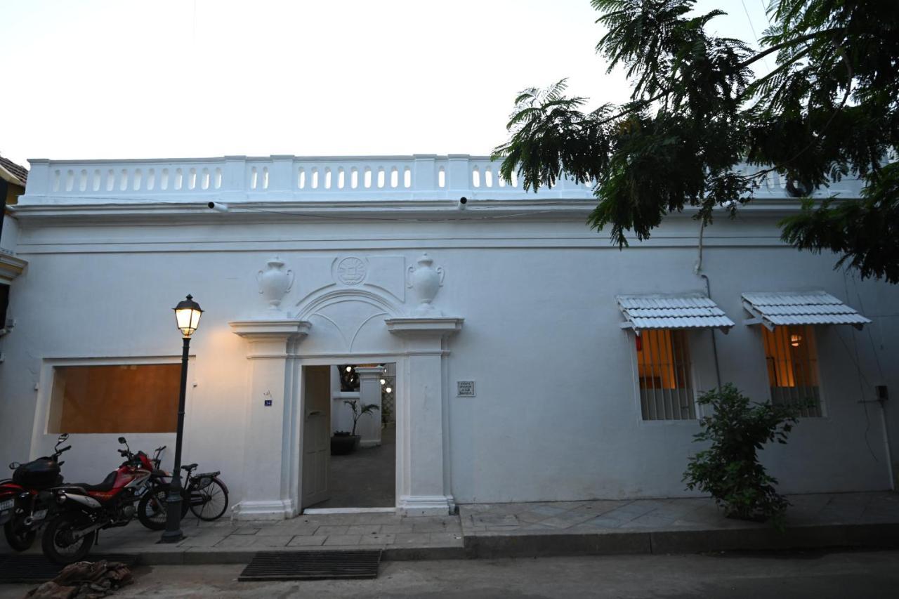 La Cedille - French Heritage House Pondicherry Esterno foto